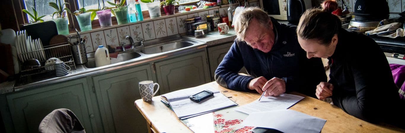 EEA member looking at contract with groom